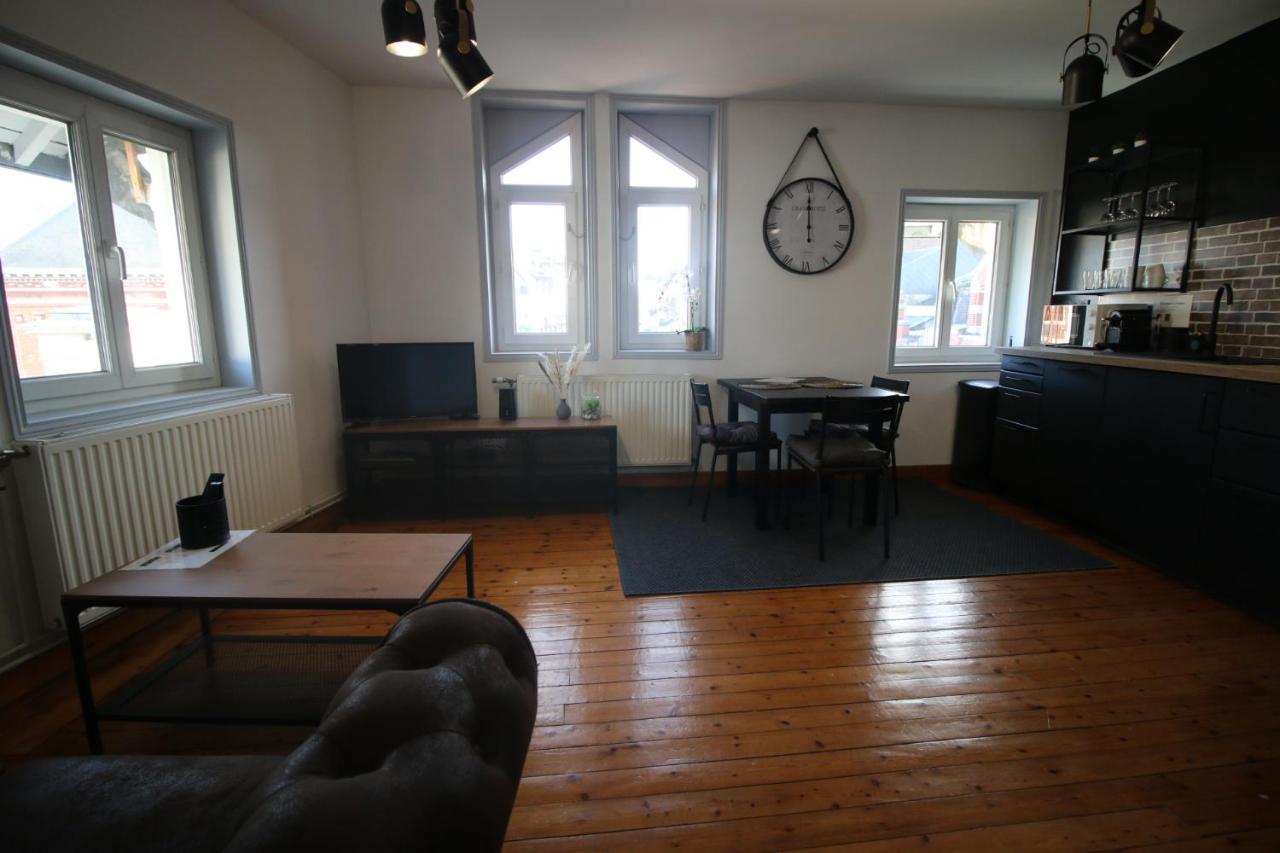 Ferienwohnung Face A Matisse Le Cateau-Cambresis Exterior foto